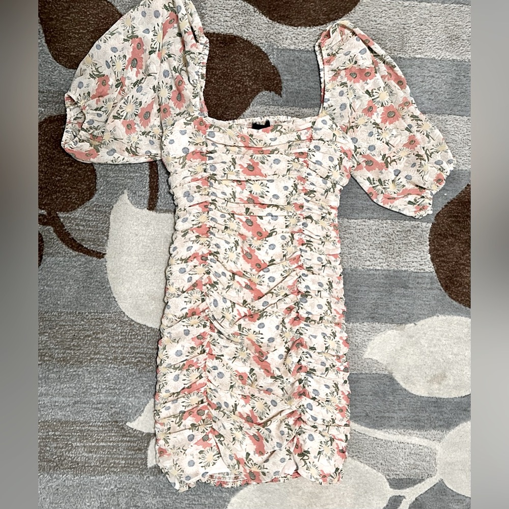 Lucy Paris Puff Sleeve Venetian Drape Ruched Flor… - image 3